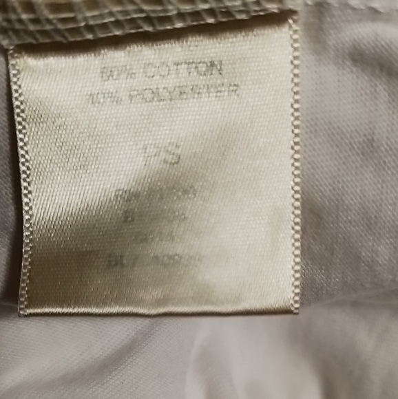 Women's shorts - Picture 2 of 4